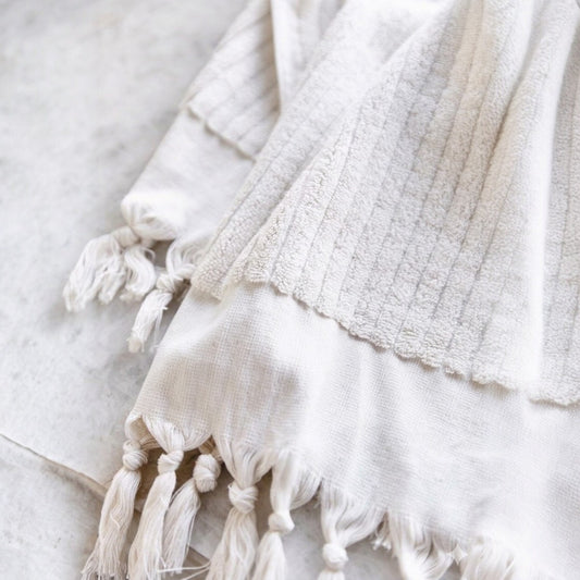 White Turkish Hammam Towel – Self-Striped Hand Woven Luxury Terry Bath Towel (1 kg)
