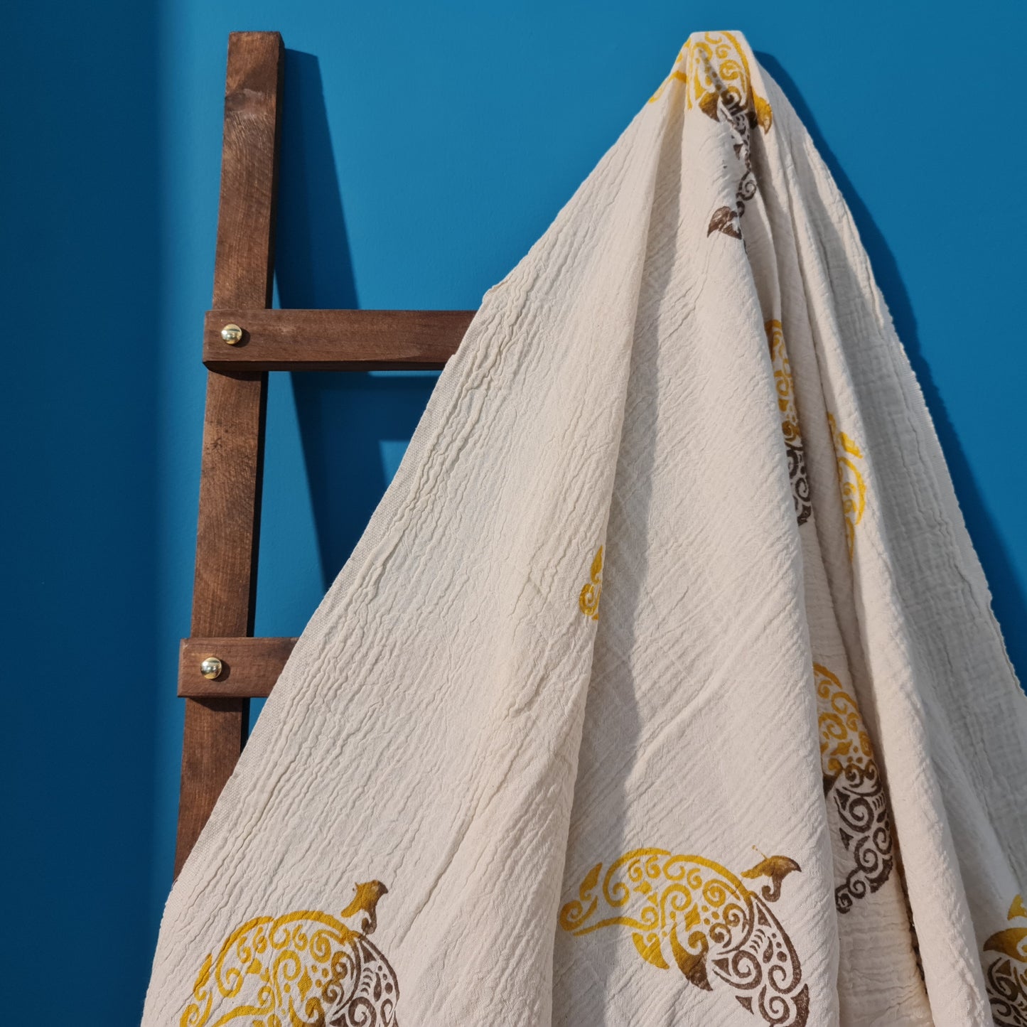 Hand Print 3D Fish Design Turkish Towel Pestemal